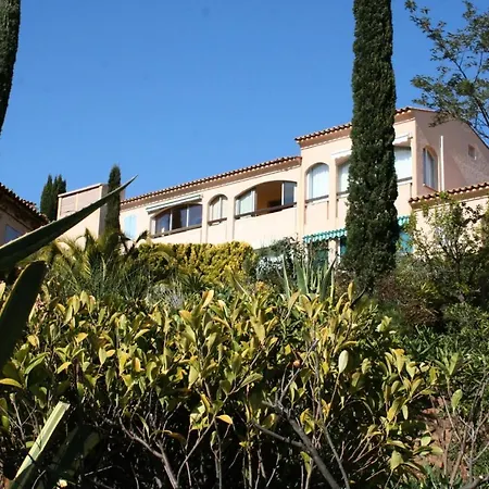 Studio 2 Personnes Superbe Vue Mer Et Esterel 79028 * Theoule-sur-Mer
