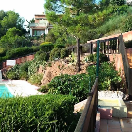 Apartment Studio 2 Personnes Superbe Vue Mer Et Esterel 79028 *